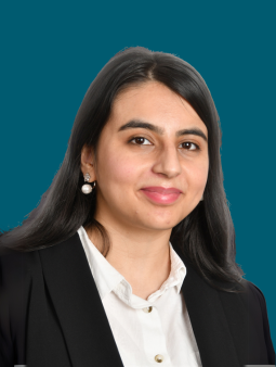 Photo of Fatima Bajwa, Private Client Solicitor.